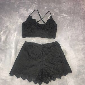 Two piece black lace crop top &high waisted shorts